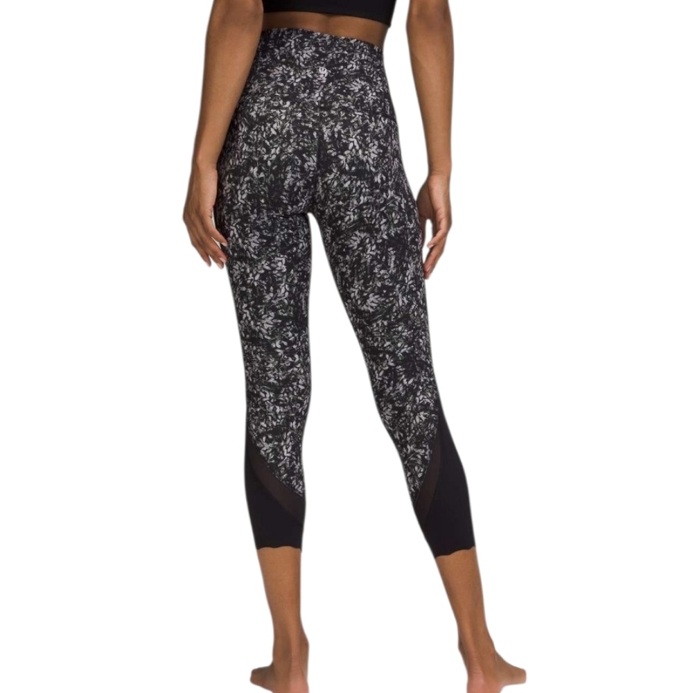 Lululemon Wunder Under Scalloped Hem High-Rise Crop 23"